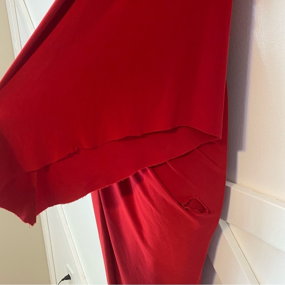 Misa Teget High Low Hem Ruched Twist Front Long Flare Sleeve V-Neck Dress Red S - Picture 9 of 11
